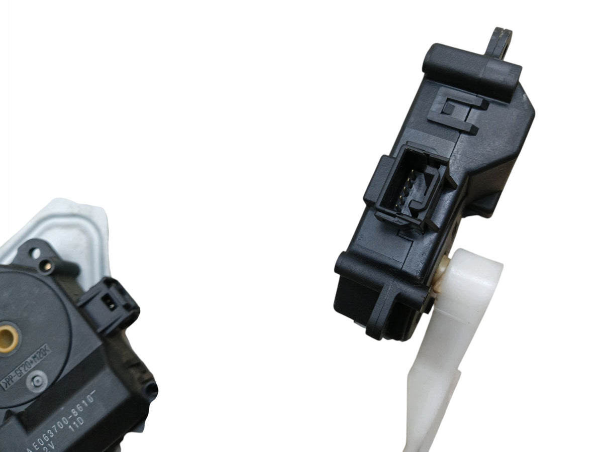 2X TOYOTA COROLLA E12 E063700-8610 AE063700-86930 HEATER MOTOR