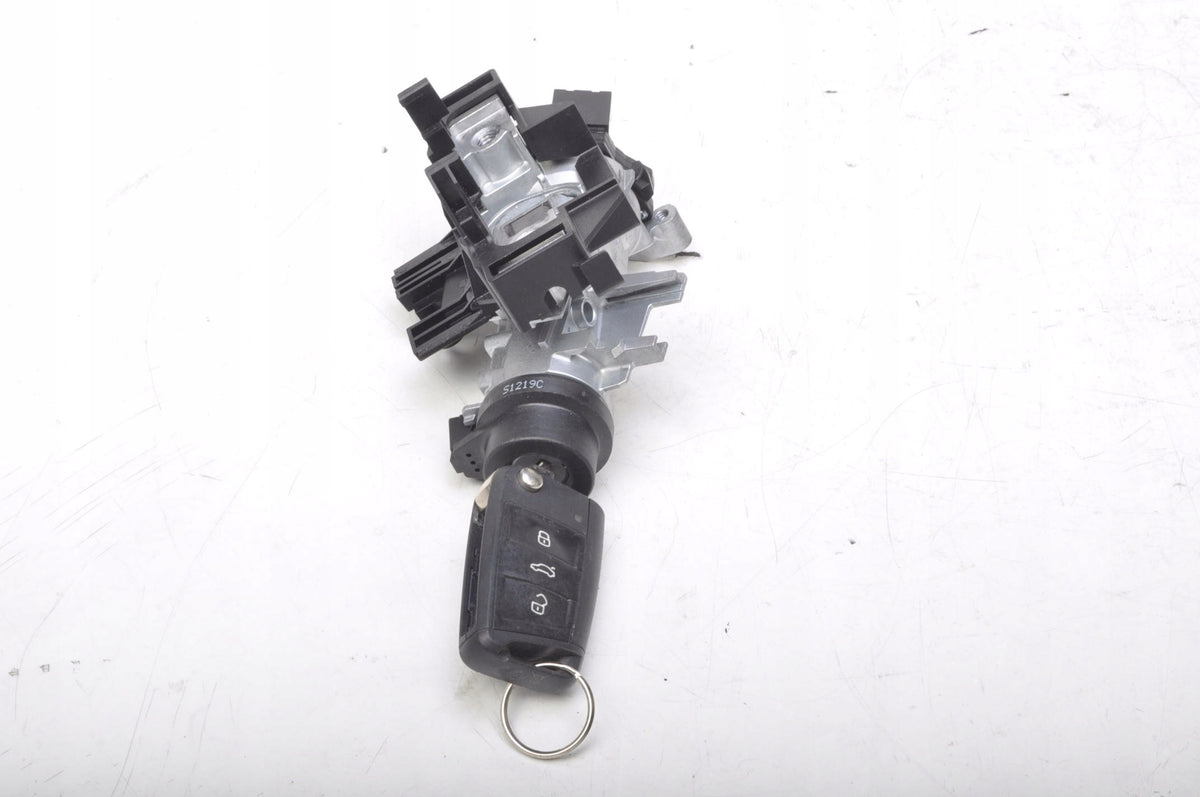 A1 II 82A IGNITION SWITCH KEY 1K0905851 82A837220
