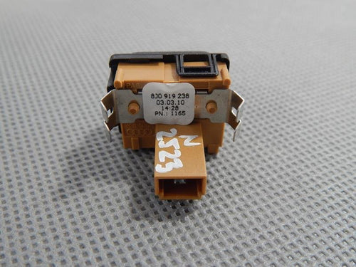 A3 8P 11R SENSOR INSOLATION SENSOR 8J0919238