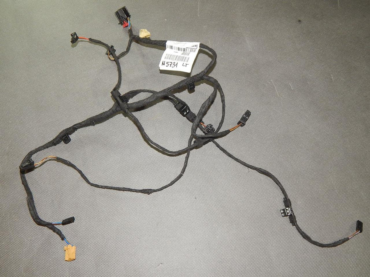 A7 4G UPHOLSTERY INSTALLATION LEFT REAR 4G8971693C