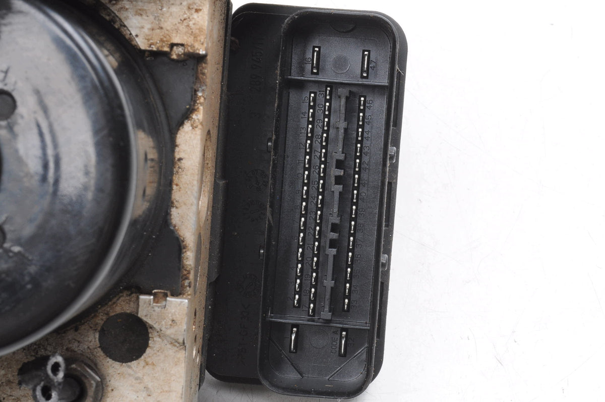 ABS PUMP VOLKSWAGEN GOLF VI AUDI A3 8P SEAT LEON II 1K0614517CB