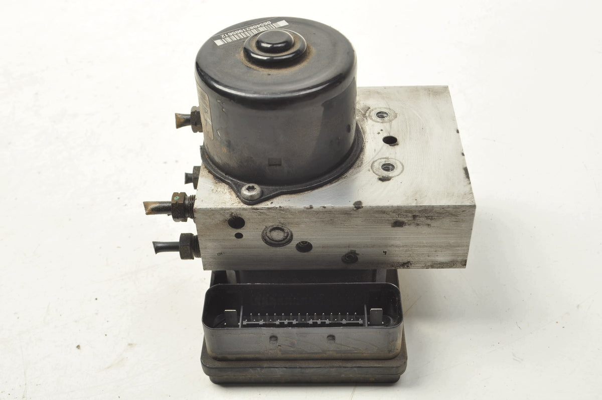 ABS PUMP VOLVO S60 I V70 II XC90 I 30793444