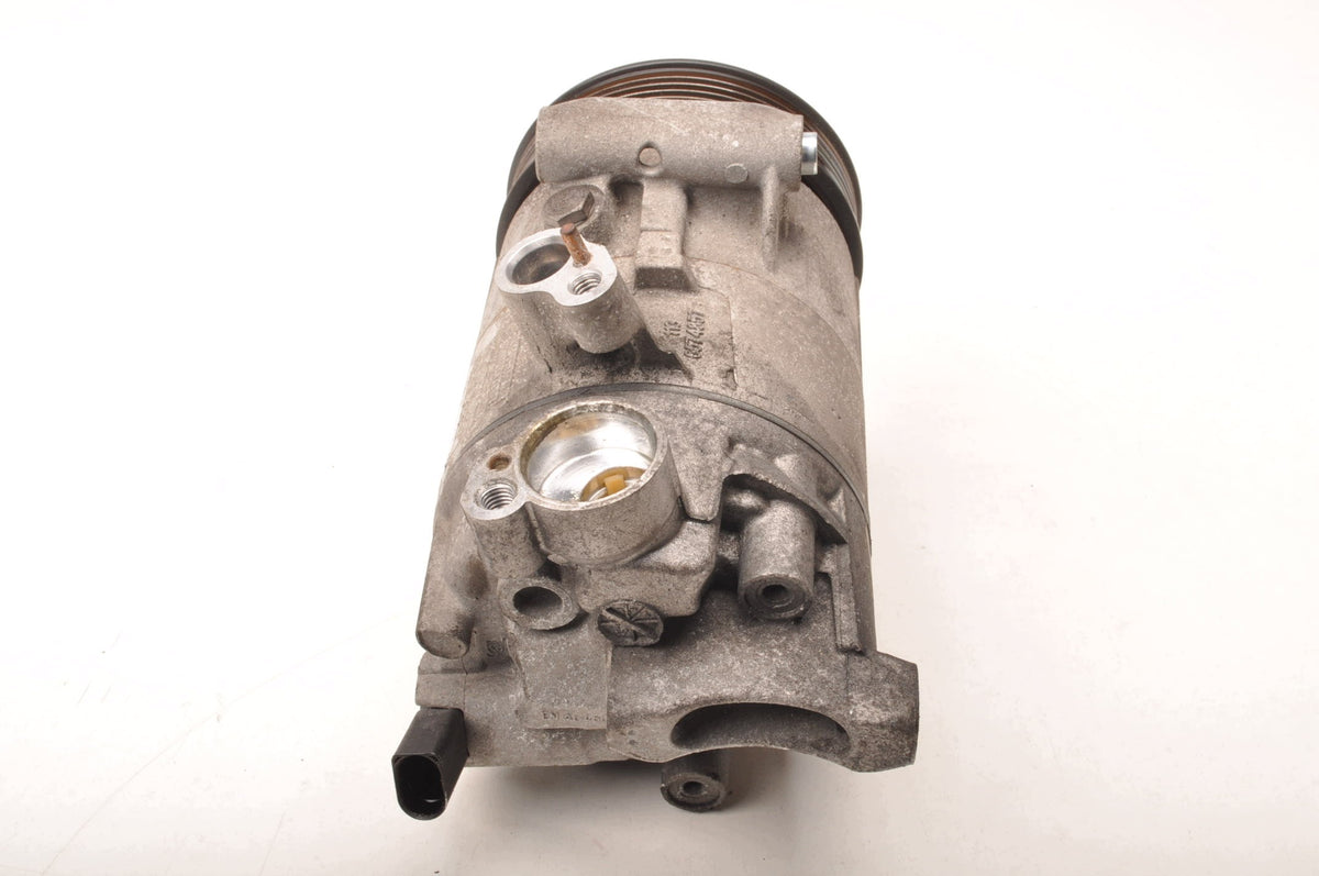 AIR CONDITIONING COMPRESSOR SKODA OCTAVIA III TOLEDO IV RAPID 2.0 TDI 5Q0820803D