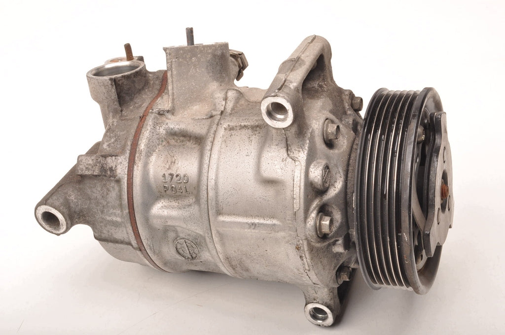 AIR CONDITIONING COMPRESSOR VOLKSWAGEN AUDI A3 8V PASSAT B6 1.8 TSI 5Q0820803E