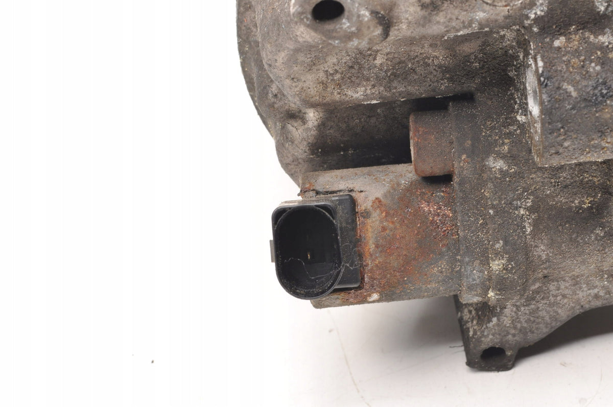 AIR CONDITIONING COMPRESSOR VOLKSWAGEN GOLF V  PASSAT B6 1.9 TDI 105KM 1K0820803Q