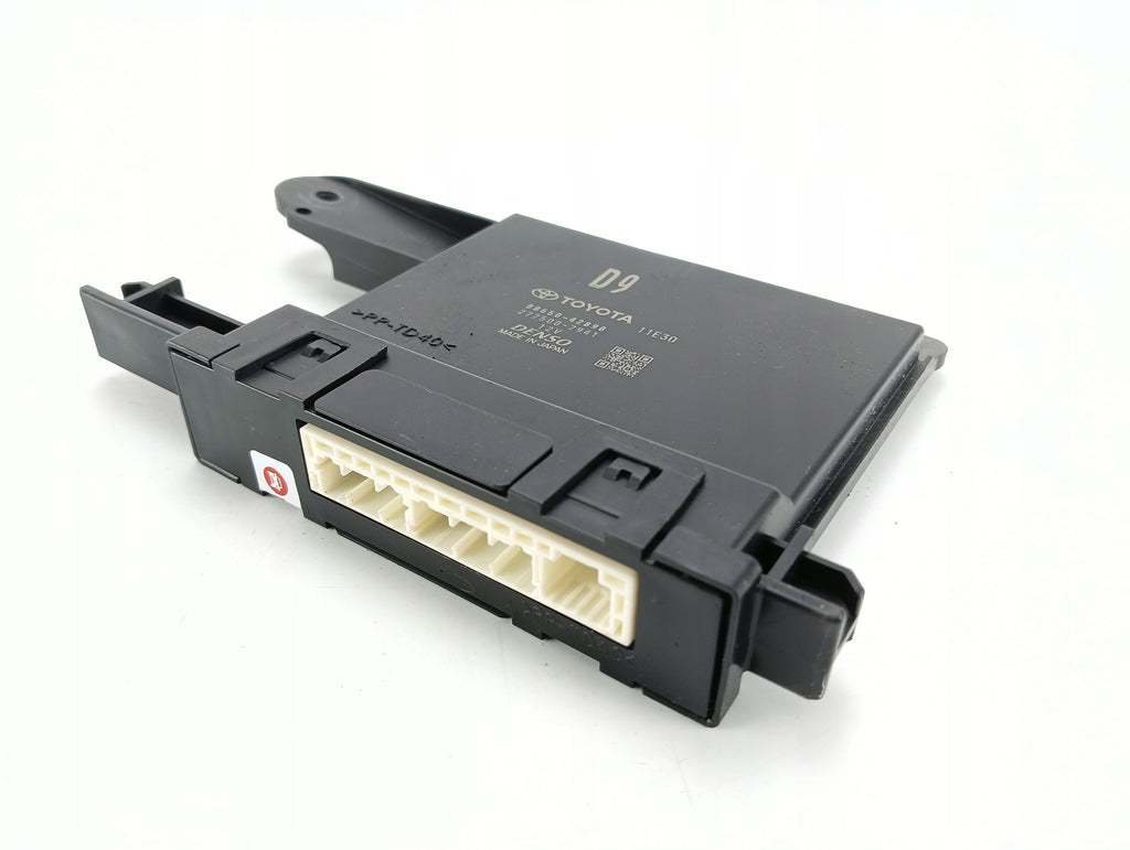 AIR CONDITIONING CONTROLLER MODULE TOYOTA RAV4 V 88650-42890