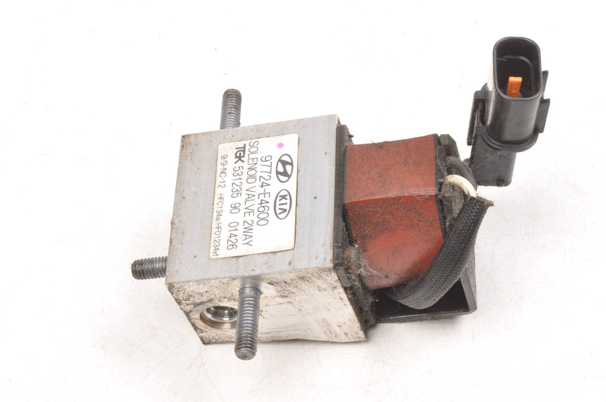 AIR CONDITIONING EXPANSION VALVE HYUNDAI IONIQ 97724-E4600