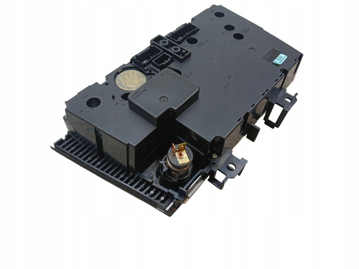 AIR CONDITIONING SUPPLY PANEL VOLVO XC70 AND (2000-2004) 8651240 EUROPE