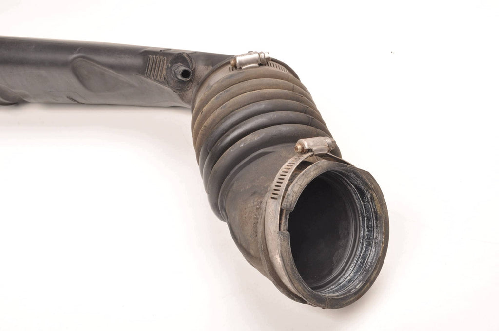 AIR INTAKE PIPE VOLVO V40 II 1.6 T2 120KM BV61-9C623-EF