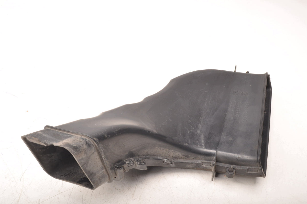 AIR INTAKE PIPE VOLVO V40 II 2.0 D4 190KM 31338658
