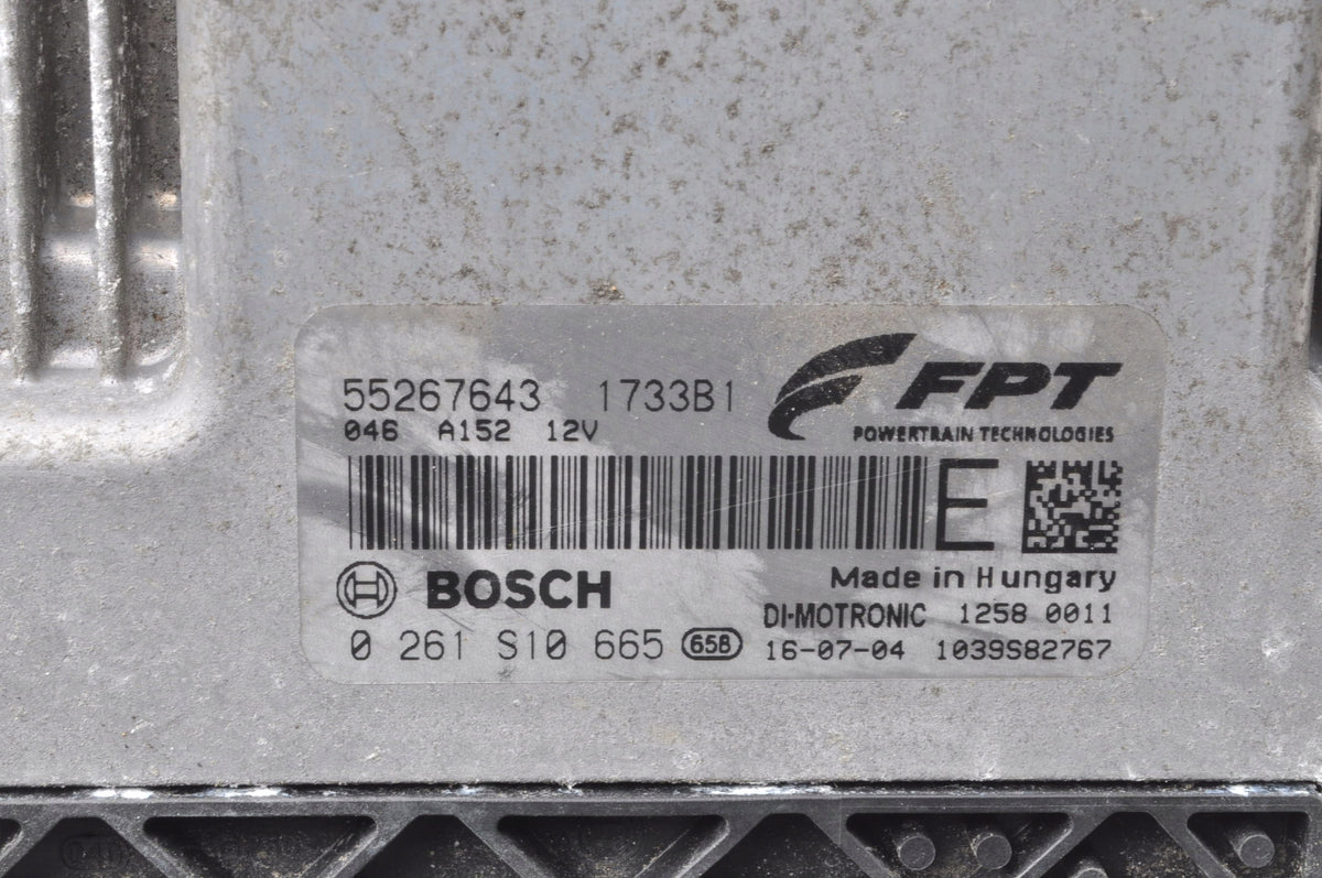 ALFA ROMEO 4C 1.75 TBi COMPUTER ENGINE CONTROLLER 55267643 0261S10665