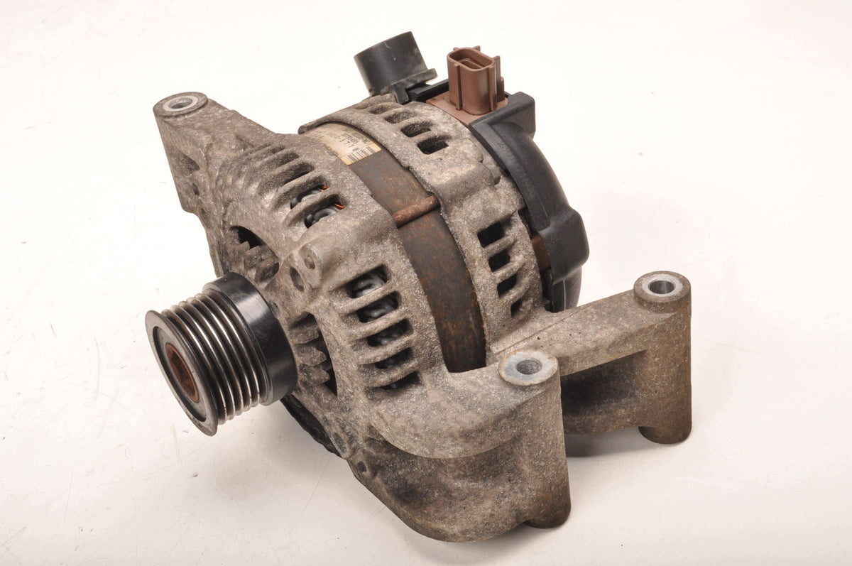ALTERNATOR VOLVO C30 S40 V50 C70 2.0 16V 145KM 30795495
