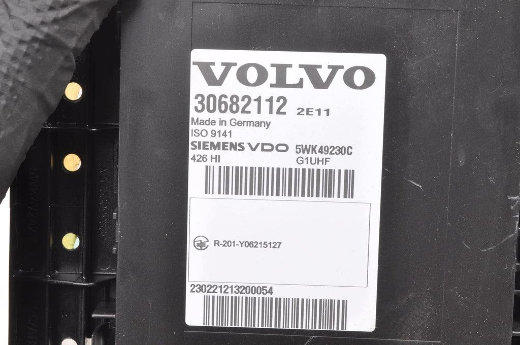 ANTENNA AMPLIFIER VOLVO S60 II V60 30682112
