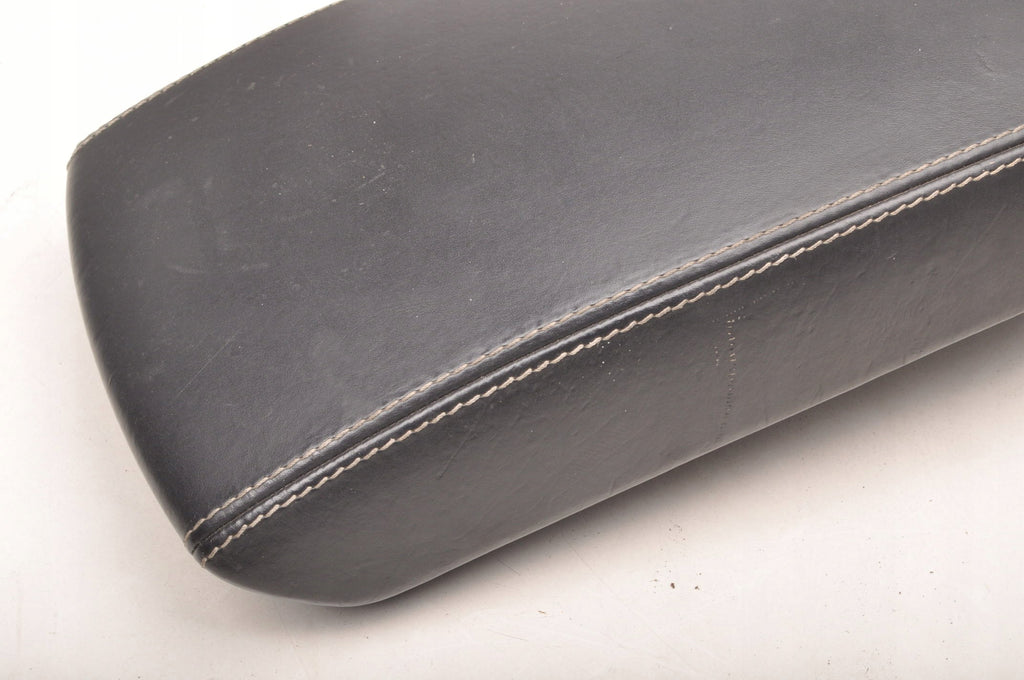 ARMREST LEATHER VOLVO XC40 II 31469568