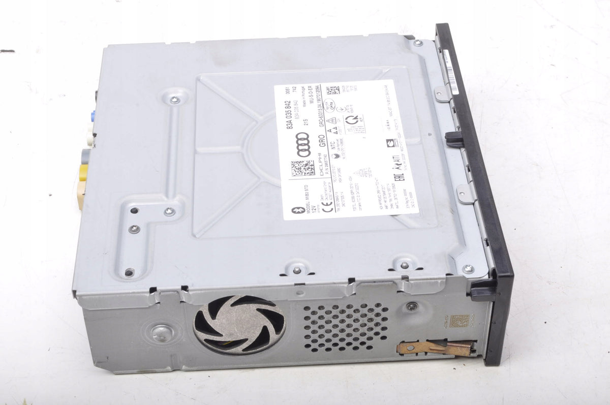AUDI A1 II 82A CARD READER 83A035842
