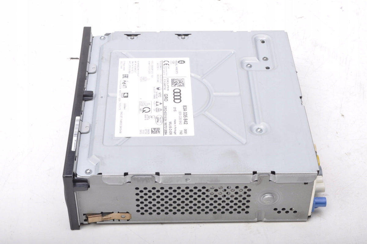 AUDI A1 II 82A CARD READER 83A035842