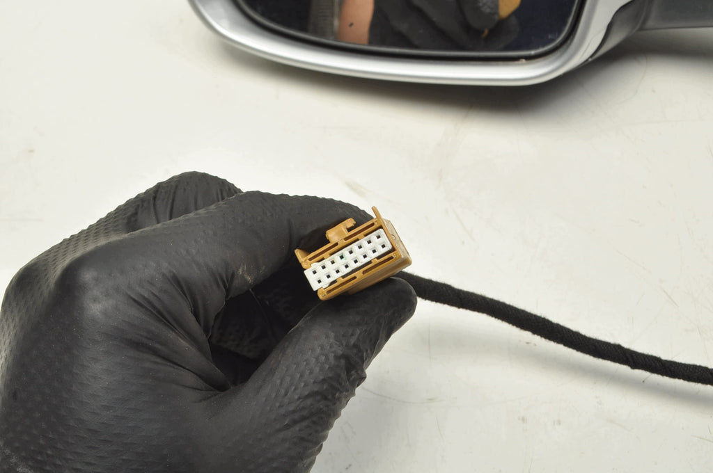 AUDI A2 MIRROR LEFT ELECTRIC 5 PIN EUROPE