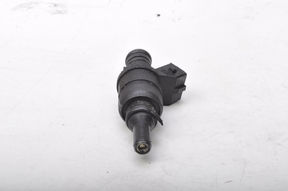 AUDI A3 8L 1.8 20V 125KM INJECTION 06A906031D