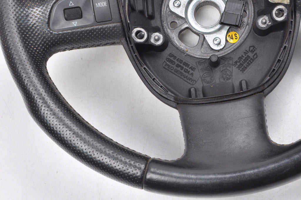 AUDI A3 8P LEATHER STEERING WHEEL 8P0419091CM MULTIFUNCTIONAL