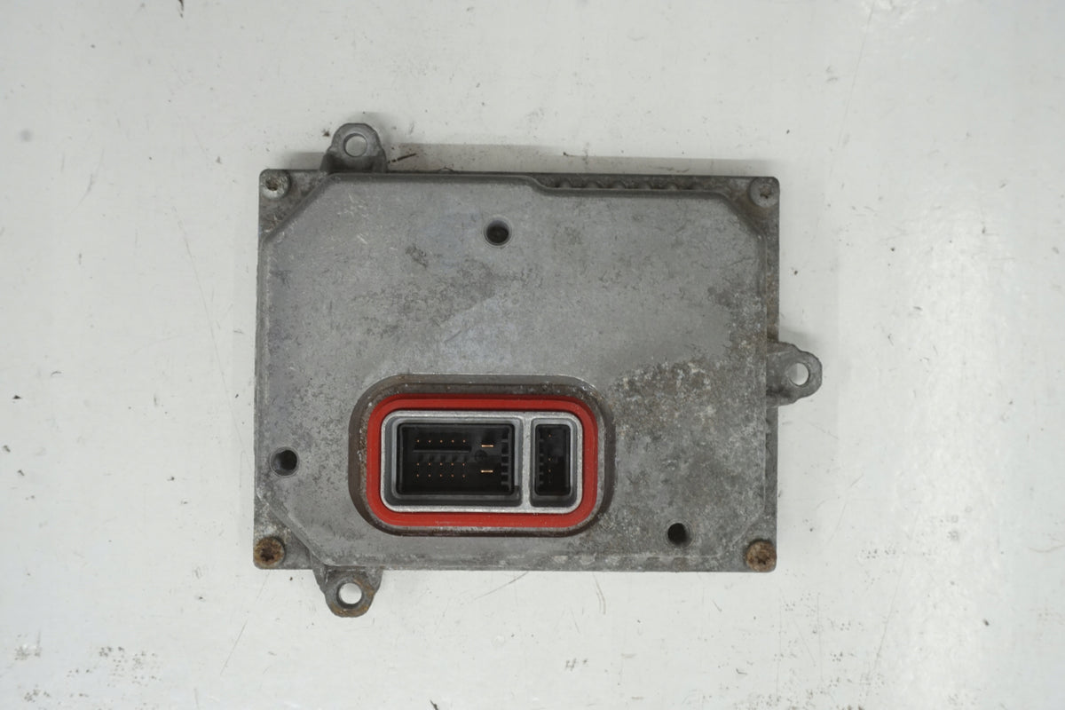 AUDI A3 8P LIFT XENON 1307329115 CONVERTER