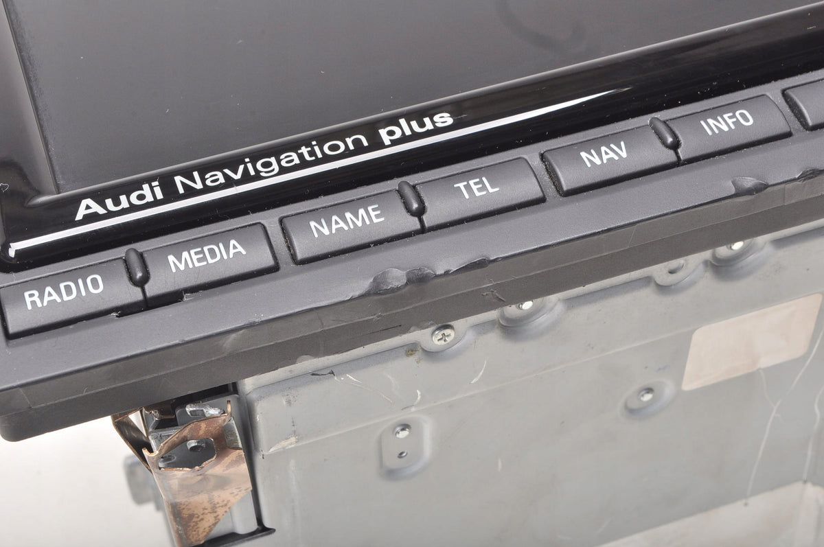 AUDI A3 8P RADIO NAVIGATION 8P0035193G