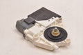 AUDI A3 8P WINDSCREEN MOTOR RIGHT FRONT 8P0959802D HB 3D