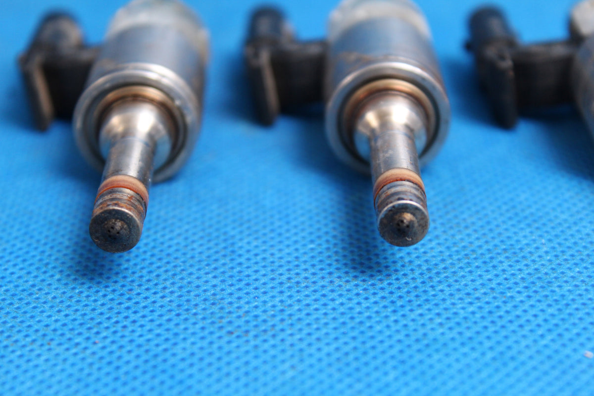AUDI A3 8V 1.4 TFSI INJECTOR 04E906036E Q 2014R