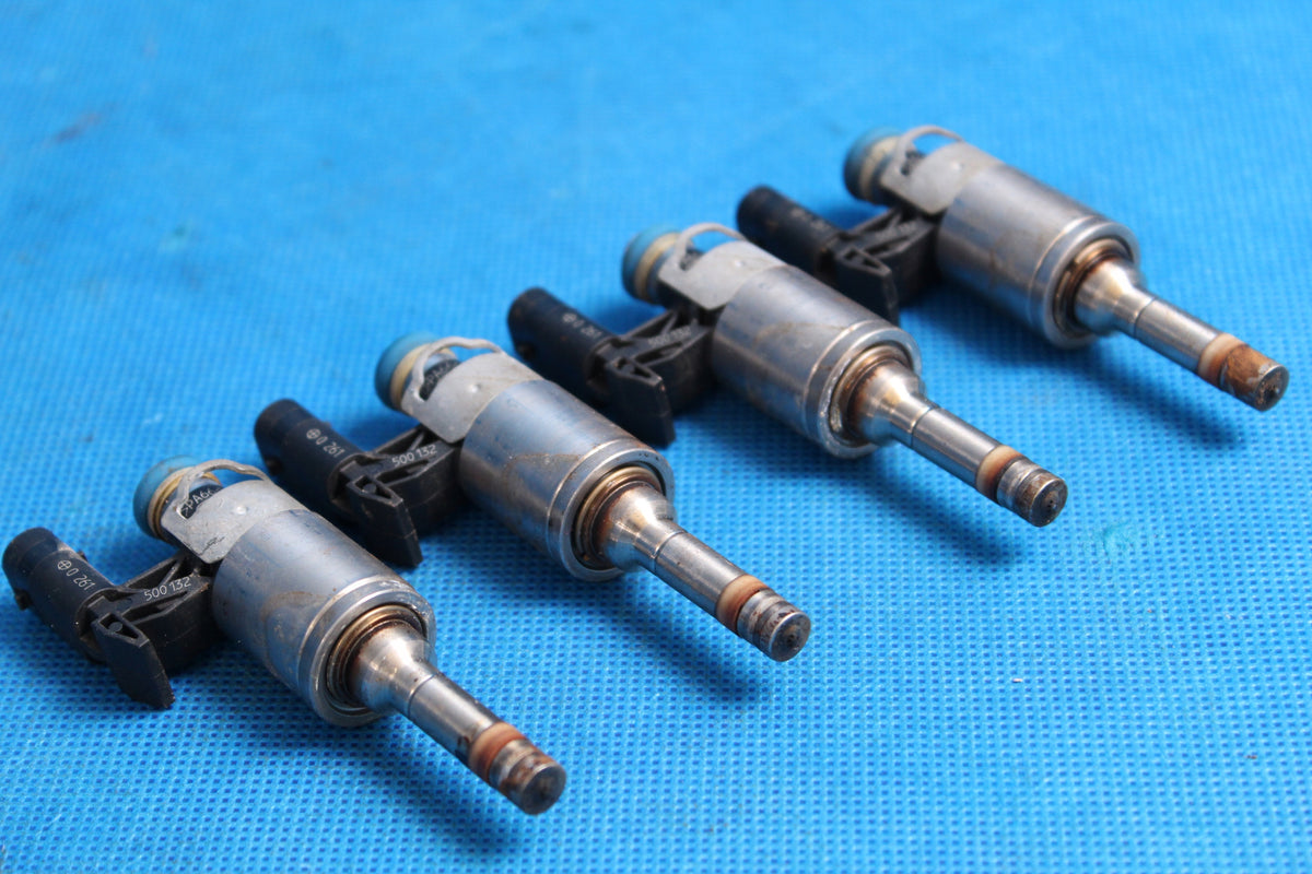 AUDI A3 8V 1.4 TFSI INJECTOR 04E906036E Q 2014R