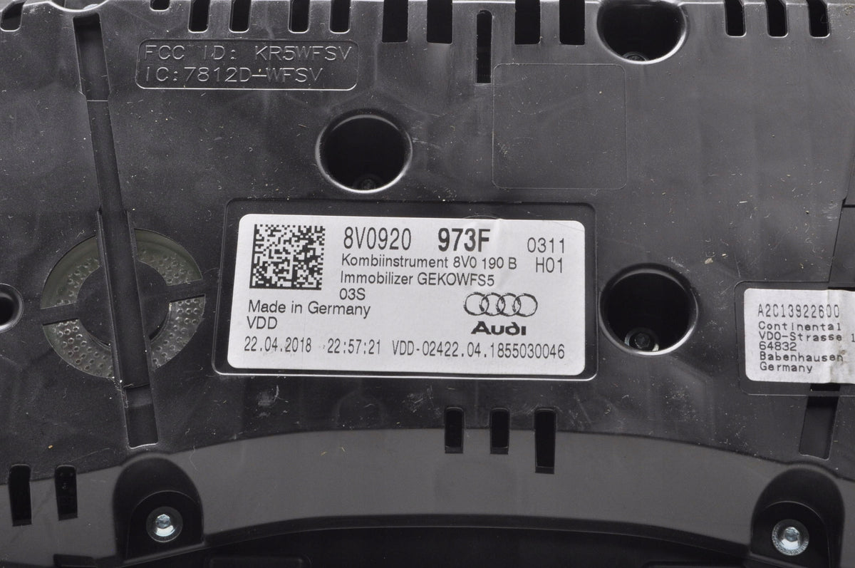 AUDI A3 8V 1.5 TFSI COUNTER CLOCKS 8V0920973F ENGLISH
