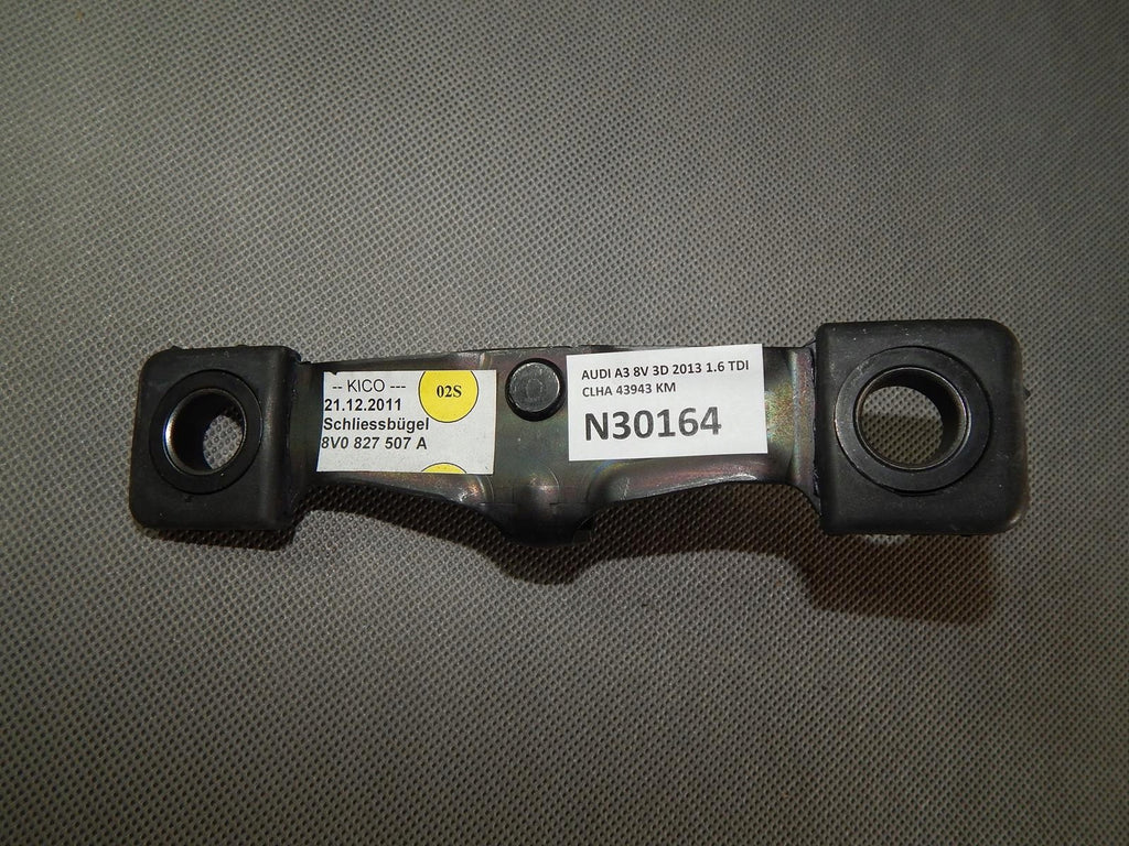 AUDI A3 8V 1.8 TFSI FLAP LOCK BOLT 8V0827507A