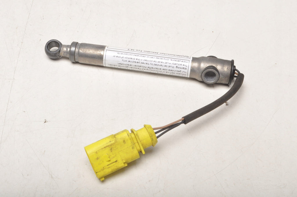 AUDI A3 8V CARTRIDGE MASK 8V0823823F