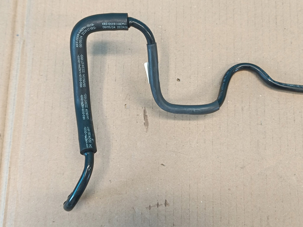 AUDI A3 8Y LIFT 1.5 TSI 85KW 2025 R HOSE ODMY 05E103560S