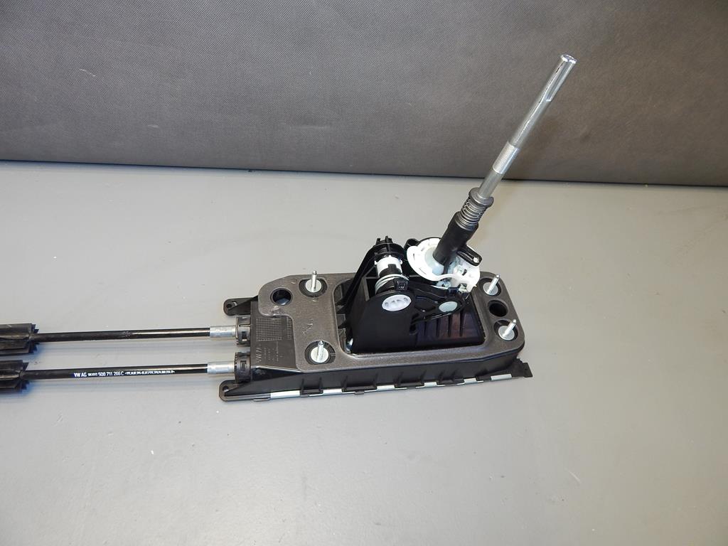 AUDI A3 S3 8V GEAR JACK SELECTOR 5Q0711049AK