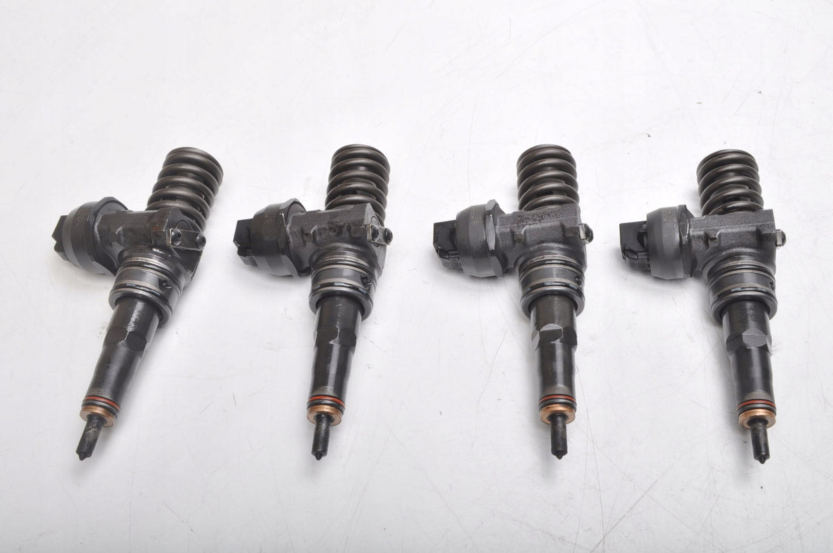 AUDI A4 B7 SKODA SUPERB I 1.9 TDI 130KM PUMP INJECTION 038130073BH