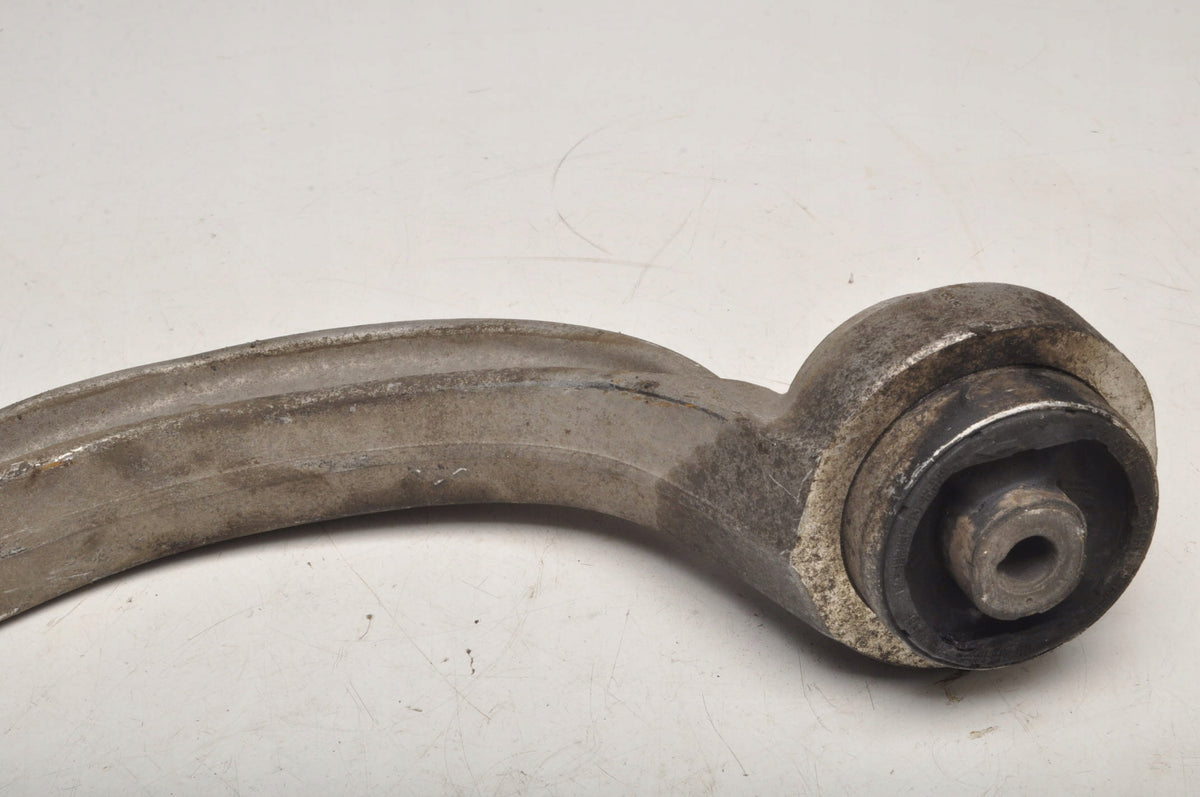 AUDI A4 B8 CONTROL ARM RIGHT FRONT 8K0407696H