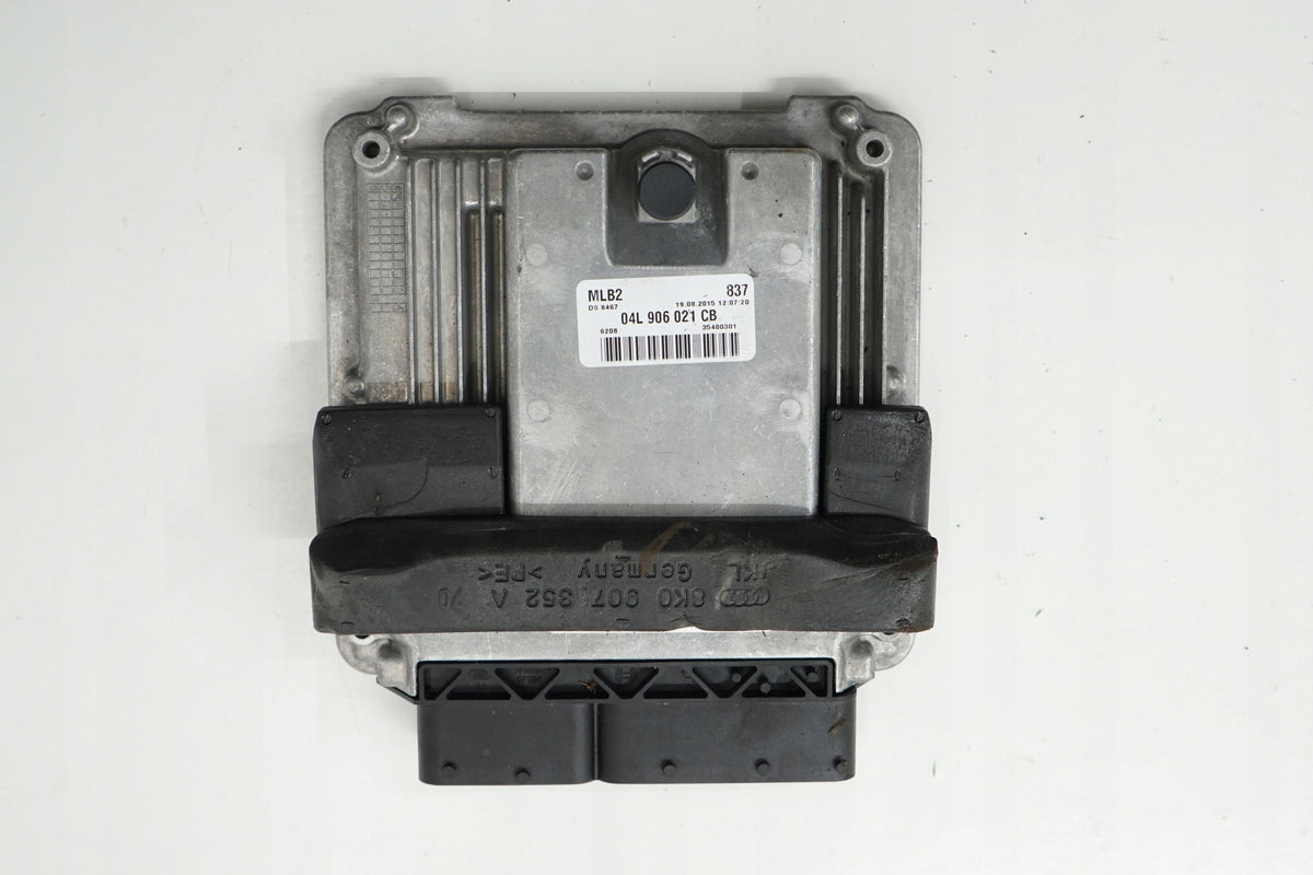 AUDI A4 B8 LIFT 15R ENGINE CONTROLLER 2.0TDI 04L906021CB