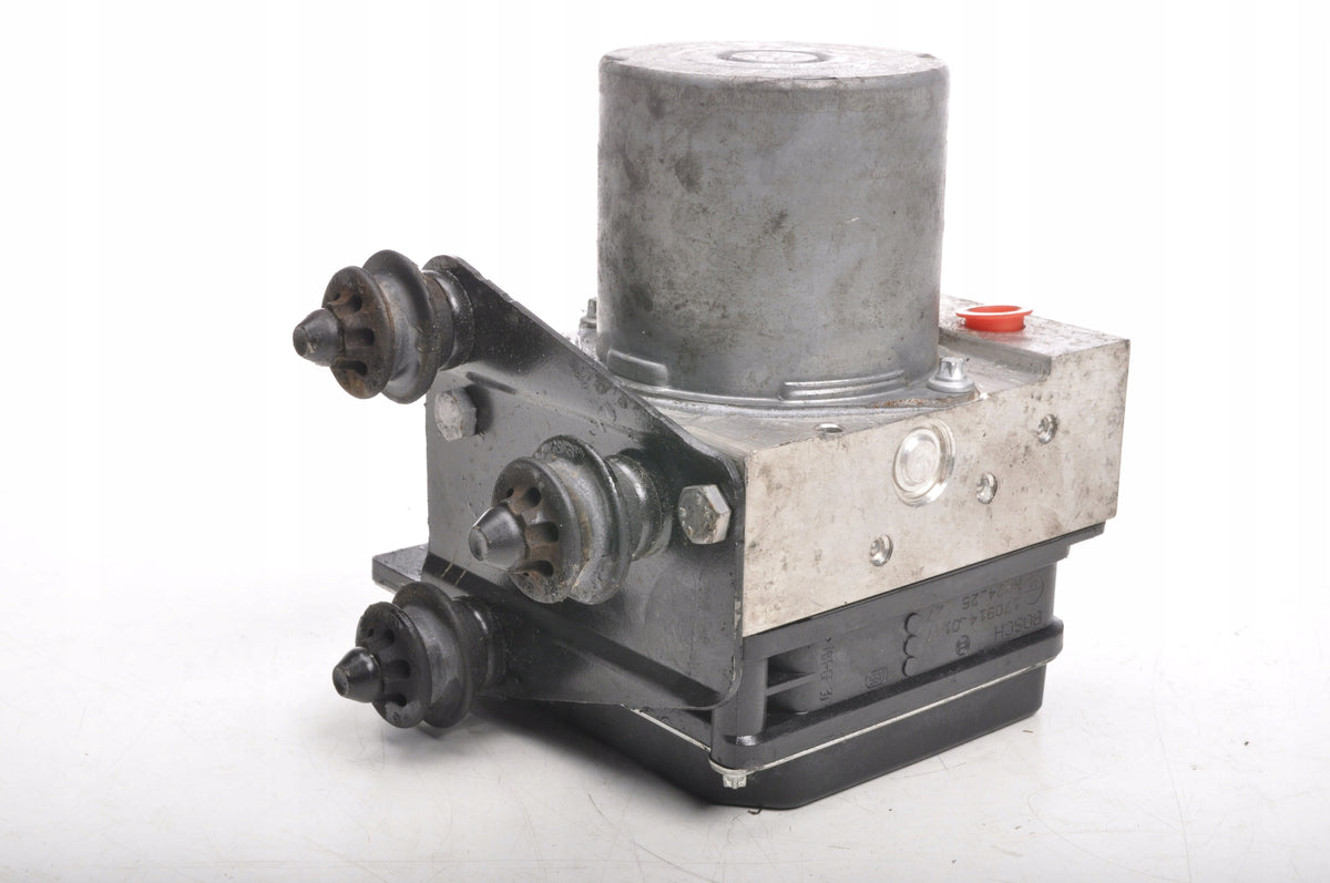 AUDI A4 B8 PUMP ABS 8K0907379CP