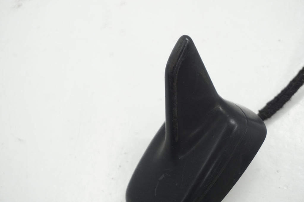 AUDI A4 B8 RADIO ROOF ANTENNA 8K5035503A