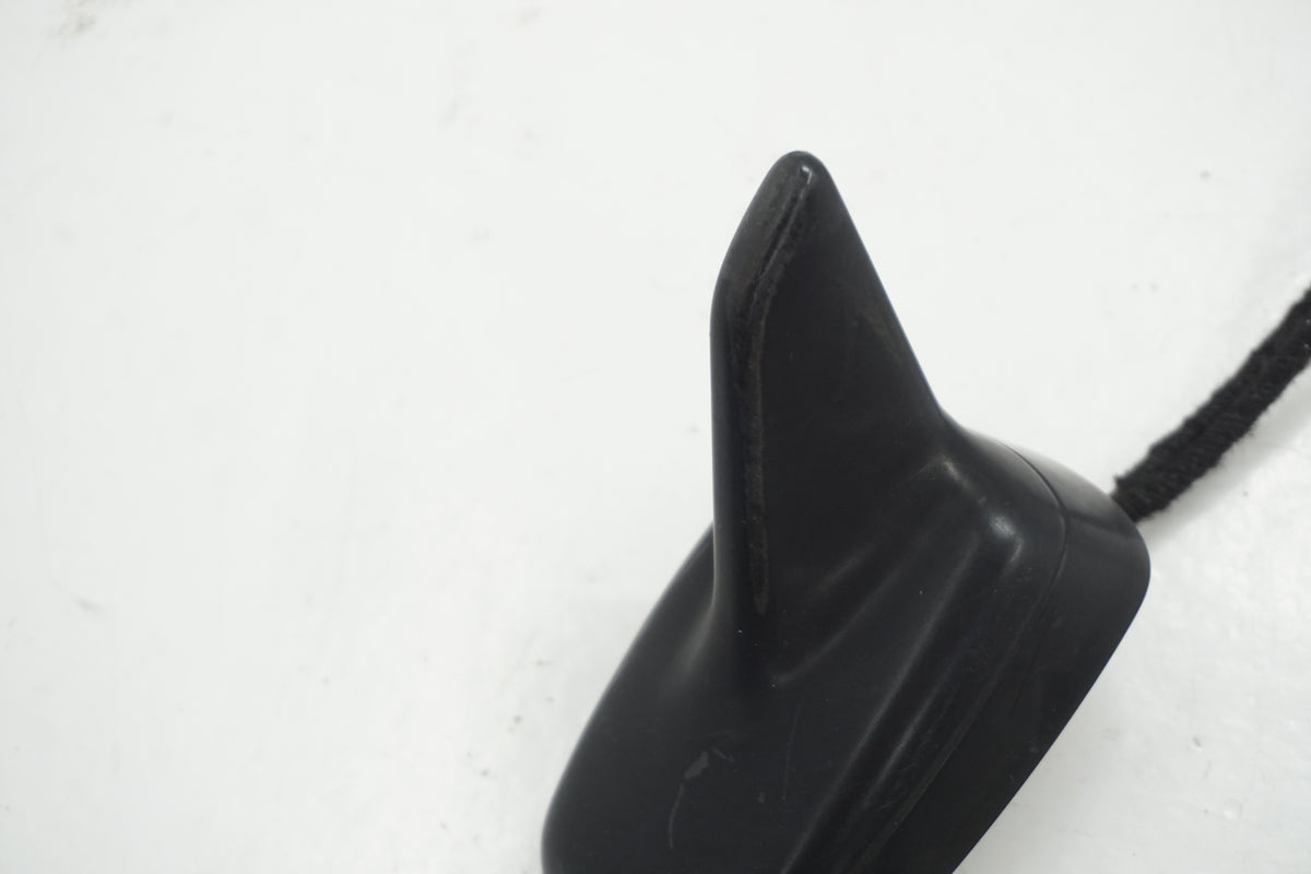 AUDI A4 B8 RADIO ROOF ANTENNA 8K5035503A