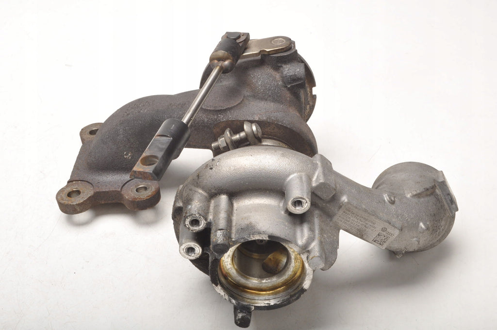 AUDI A4 B9 1.4 TFSI 150KM TURBINE 04E145715J