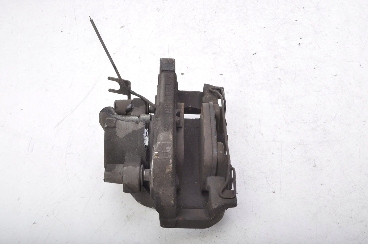 AUDI A4 B9 1.4 TFSI CLAMP LEFT FRONT 8W05BQ