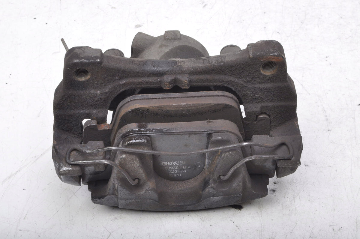 AUDI A4 B9 1.4 TFSI CLAMP RIGHT FRONT 8W06BQ