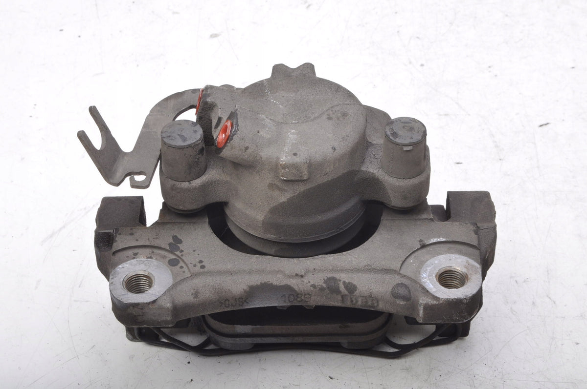 AUDI A4 B9 1.4 TFSI CLAMP RIGHT FRONT 8W06BQ