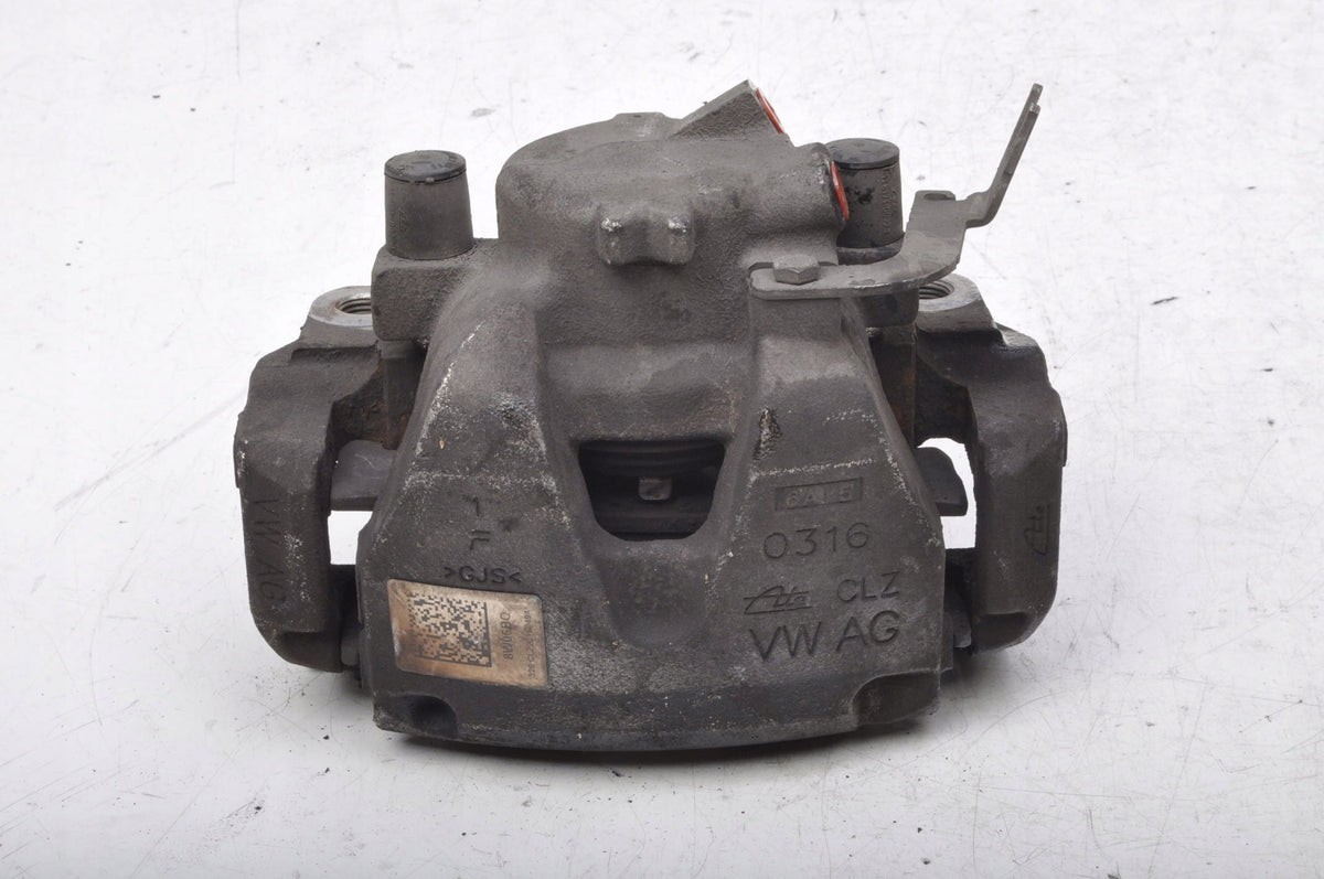AUDI A4 B9 1.4 TFSI CLAMP RIGHT FRONT 8W06BQ