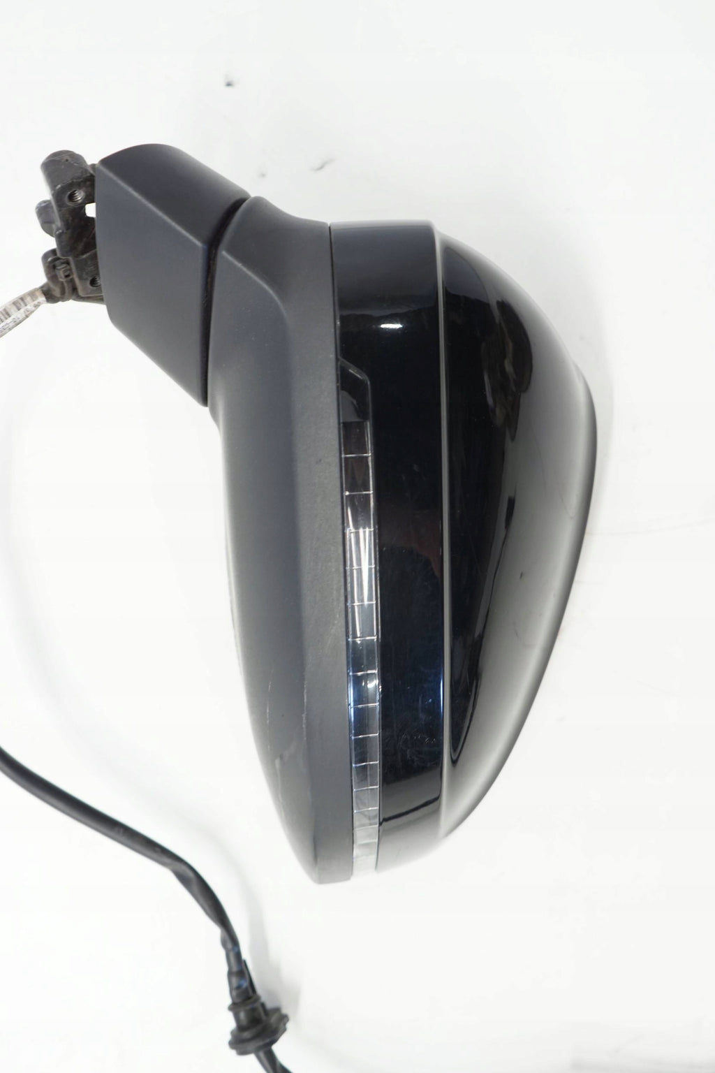 AUDI A4 B9 16R MIRROR LEFT 8PIN LY9B ENGLISH
