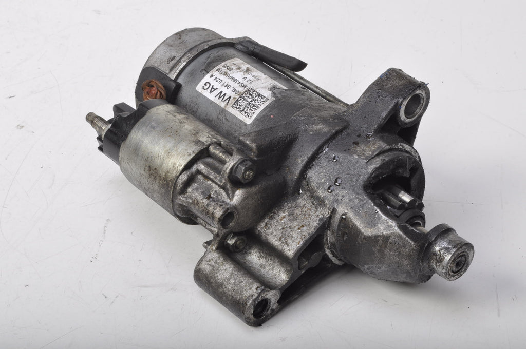 AUDI A4 B9 2.0 TDI STARTER 04L911024A