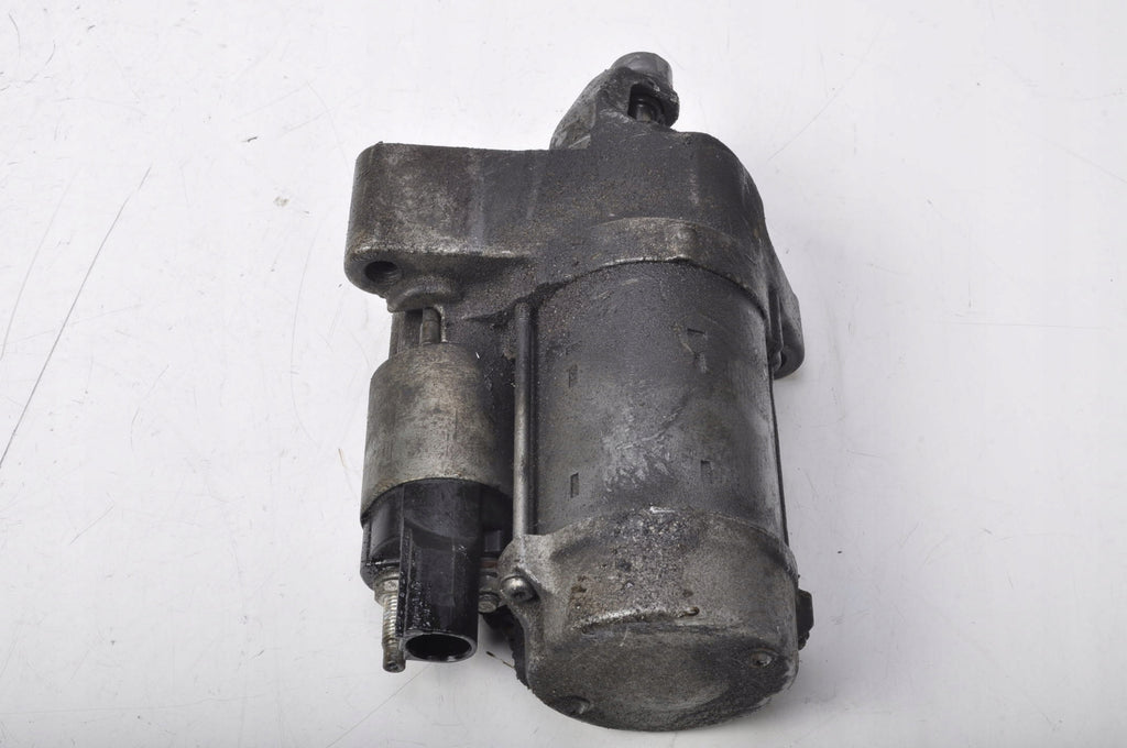 AUDI A4 B9 2.0 TDI STARTER 04L911024A
