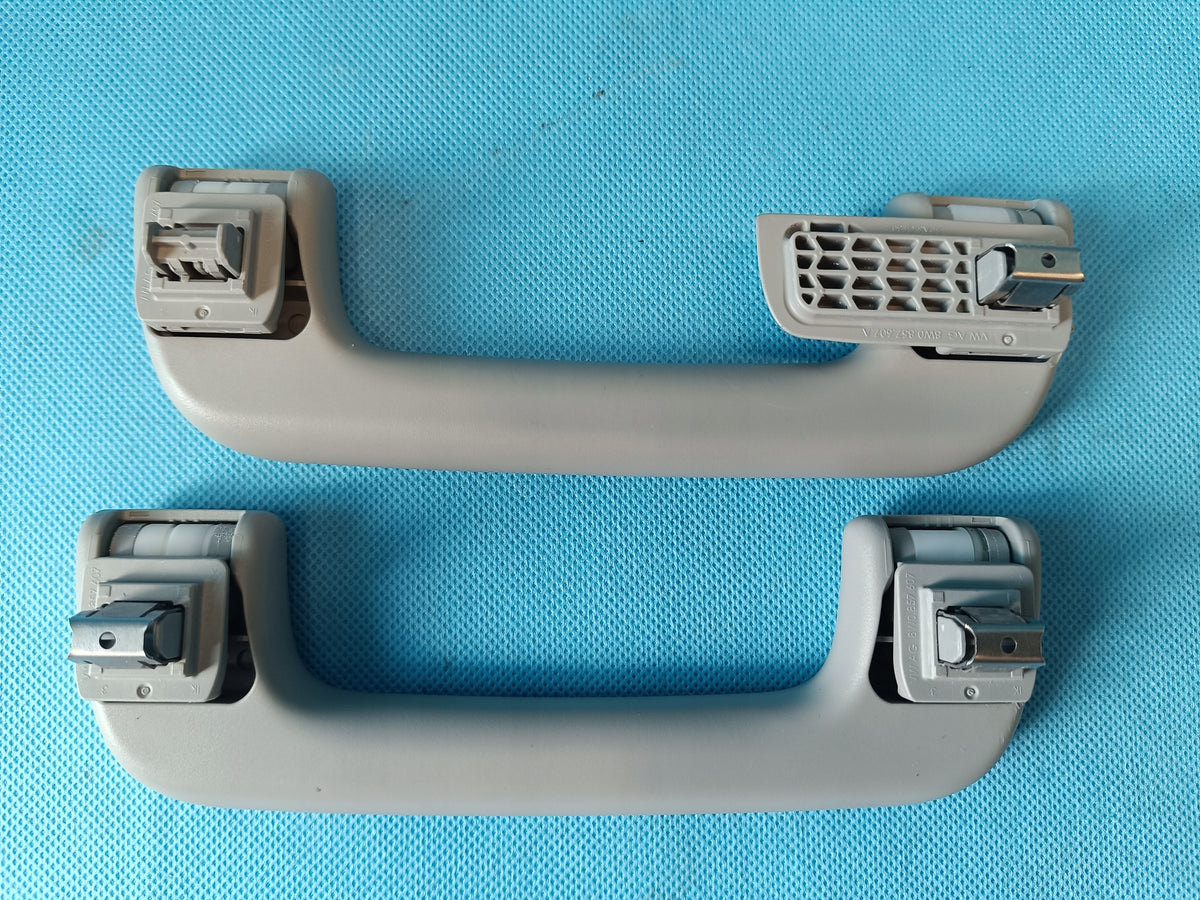 AUDI A4 B9 AVANT 2.0 TFSI 150KW 4x4 2023 R HEADLINER HANDLES DT4 8W0857608