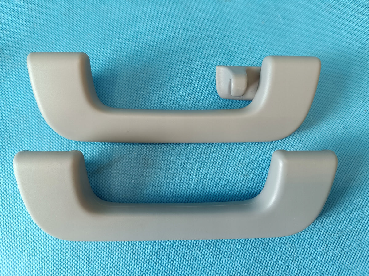 AUDI A4 B9 AVANT 2.0 TFSI 150KW 4x4 2023 R HEADLINER HANDLES DT4 8W0857608