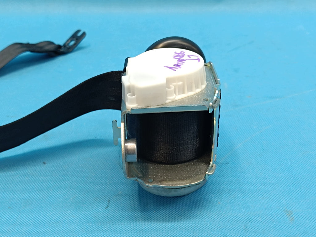 AUDI A4 B9 AVANT LIFT 2.0 TDI 2021 R SEAT BELT LEFT REAR 8IN0857805B